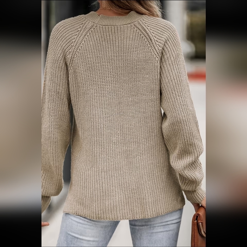 Cupshe Crochet Rib Half-Buttoned Sweater NWT in Tan Faux Tortoise Shell Buttons - Picture 5 of 8